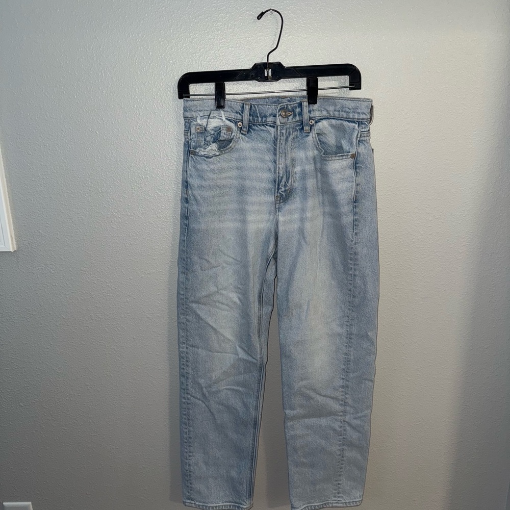 American Eagle Super High Rise Straight Jeans
